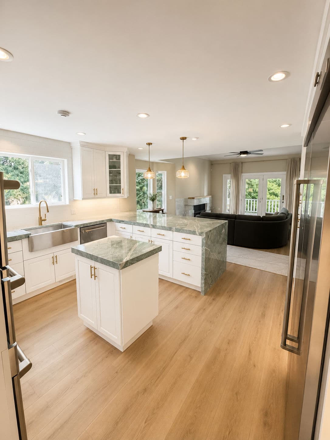 Gallery photos for How the Right Countertop Gives a Kitchen Real Personality: Image #1