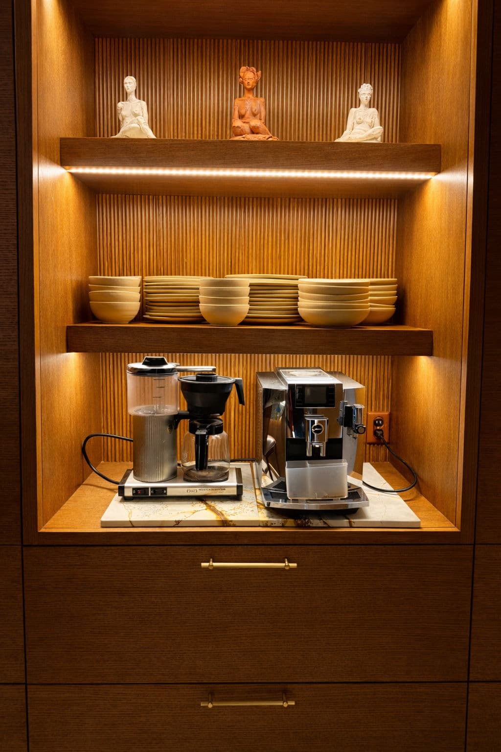 Project Experience Elegant Custom Kitchens with Building Roots Construction image