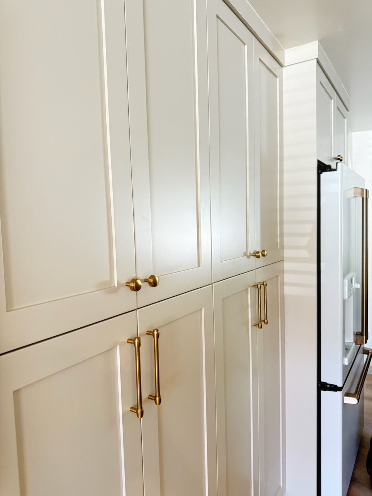 Gallery photos for Transform Your Kitchen into a Luxury Retreat: Image #1