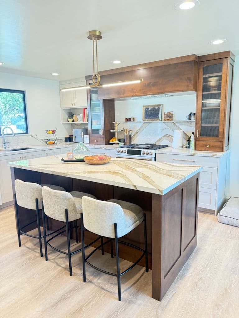 Gallery photos for Stunning Kitchen Remodeling with Open-Concept Flair: Image #2