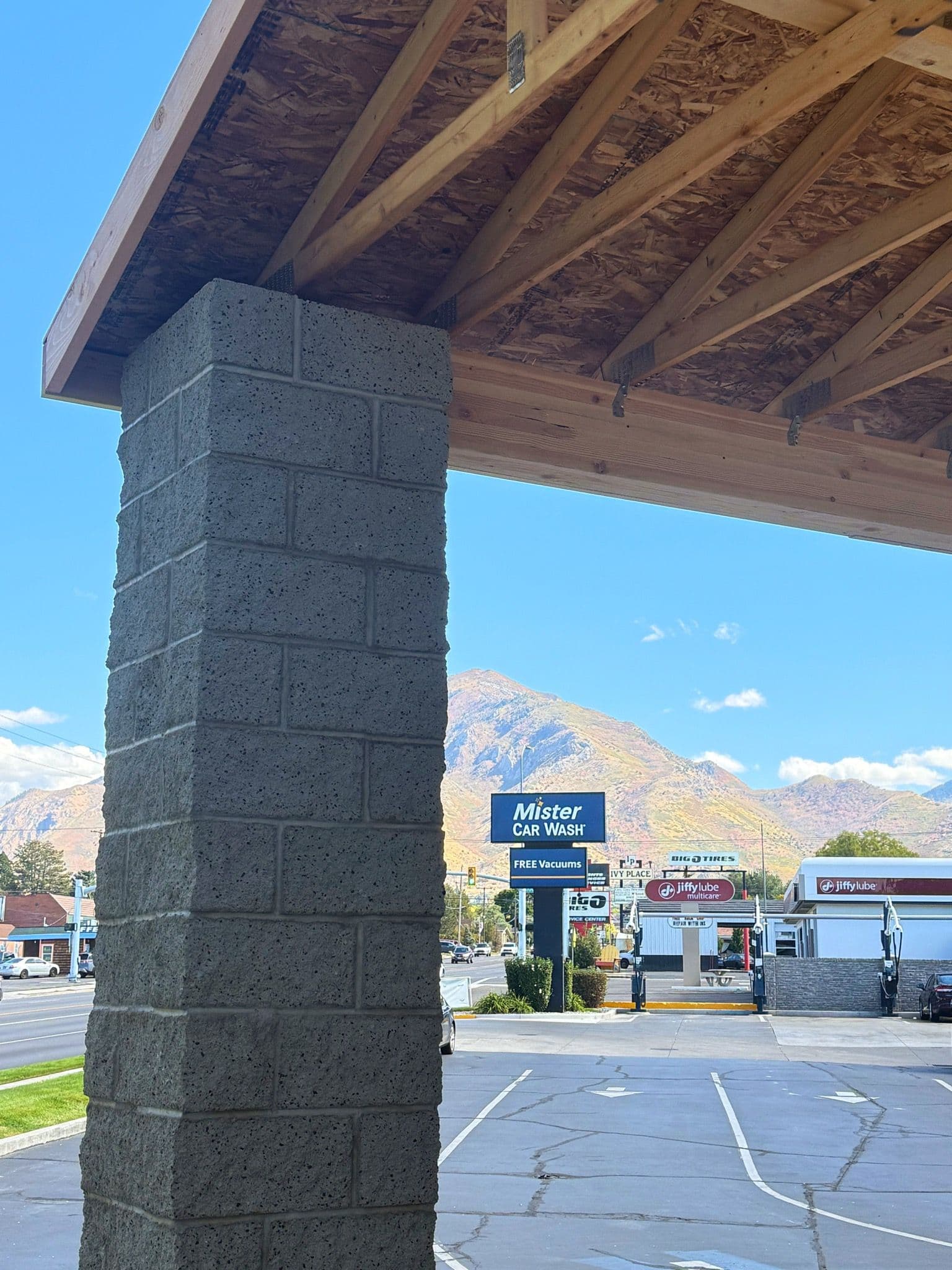 Mister Car Wash Employee Booth Demo in Millcreek image