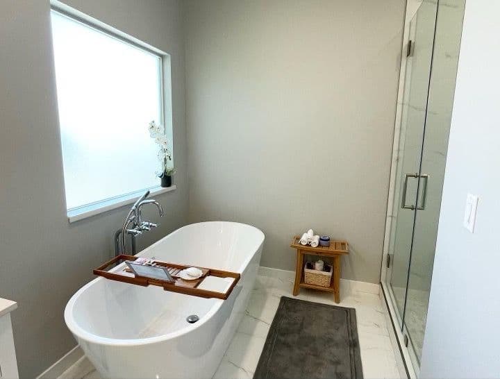 Luxurious Bathroom Remodel with Modern Flair